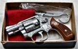 SMITH & WESSON 60 Chief's Special 38 spl - 4 of 4