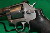 Smith and Wesson Model 686-7 Performance Center .38 Super 4" Barrel with Moon Clips - 5 of 14