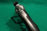 Smith and Wesson Model 686-7 Performance Center .38 Super 4" Barrel with Moon Clips - 13 of 14