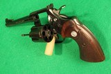 Colt Officers Model Match Revolver .38 SPL - 3 of 5