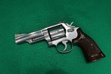 Smith & Wesson Model 66-2 Stainless 357 Magnum Revolver In Box - 2 of 5