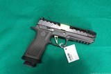 Sig Sauer P320 Spectre Comp Gray 9MM 21-Rds New In Box P320V003 - 2 of 3