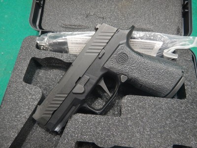 Sig Sauer Compact 9MM Pistol - Image 2 of 3