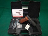 Sig Sauer P320 AXG 9MM Limited Edition Pistol New - Image 1 of 4