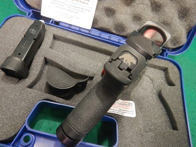 Smith and Wesson 209304 M&P 9MM 12RD W/2 Mags - Image 4 of 5