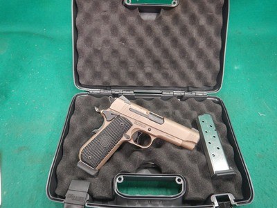 SIG Sauer 1911 Pistol 45 ACP Fastback Emperor Scorpion 4.20