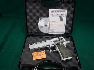 Magnum Research Desert Eagle 50 AE 6