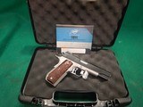 Kimber Camp Guard Stainless / Black 10mm 5