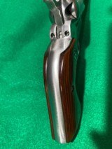 Ruger single six 22LR / 22 Magnum - 11 of 12