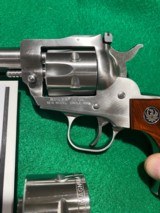 Ruger single six 22LR / 22 Magnum - 3 of 12