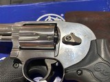 Smith & Wesson 649 357 Magnum. - 5 of 8