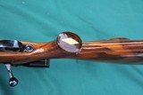 Weatherby Mark 5 Deluxe 240 Weatherby Magnum - 11 of 12