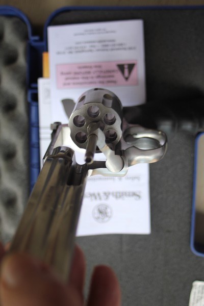 Smith & Wesson 686-2 - Image 3 of 8