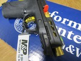 Smith & Wesson Performance Center M&P 9MM Shield EZ - 3 of 7