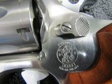 Smith & Wesson 657-1 41 Magnum - 7 of 12