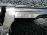 Dan Wesson 15-2 357 Magnum Ctg Revolver - 3 of 14