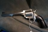Freedom Arms Model 83 475 Linebaugh,with a 480 Cylinder,7 1/2" octagon bbl,lots of upgrades! - 2 of 7