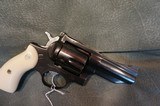 Bowen Classic 44Mag Redhawk - 2 of 6