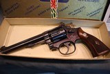 S+W K-22 Masterpiece 22LR with engraved inscription,box and papers - 2 of 13