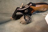 S+W Model 327 357Mag - 6 of 6