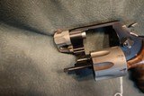S+W Model 327 357Mag - 5 of 6
