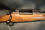 Dakota Arms Model 76 Alpine 25-06 - 2 of 11