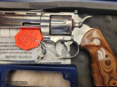 ON SALE!!!Pair of Presentation Colt Python Elite Revolvers,Colt President's Guns!!PRICED TO SELL NOW!! - Image 10 of 13