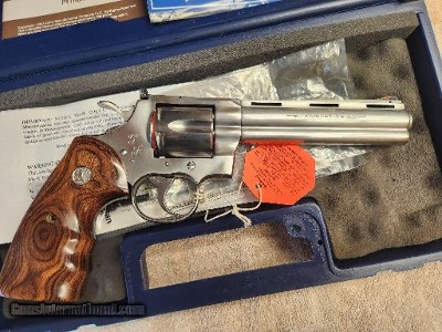 ON SALE!!!Pair of Presentation Colt Python Elite Revolvers,Colt President's Guns!!PRICED TO SELL NOW!! - Image 5 of 13