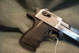 Magnum Research Desert Eagle 50AE excellent condition - 7 of 7