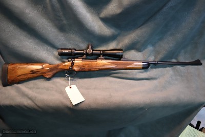 Dakota Arms Model 76 Classic Deluxe 300WinMag