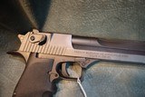 Magnum Research IMI 357Mag Desert Eagle - 5 of 6