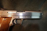 Coonan 357 Magnum Automatic - 4 of 7