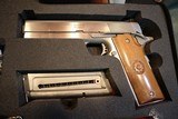Coonan 357 Magnum Automatic - 2 of 7