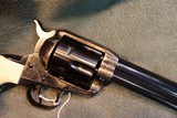 Ruger Vaquero 44Mag 5 1/2