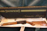 Belgium Browning Magnum 20 Auto 5 LNIB - 1 of 17