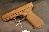 Glock 19X Coyote Brown - 4 of 5