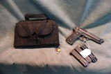Beretta Model 96 40S+W with 4 magazines - 1 of 5