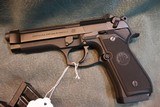 Beretta Model 96 40S+W with 4 magazines - 4 of 5