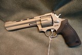 Taurus 44Mag RMEF 6 1/2 - 4 of 7