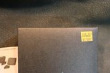 Swarovski 10x25 BN Pocket Binoculars as new in the box - 3 of 6