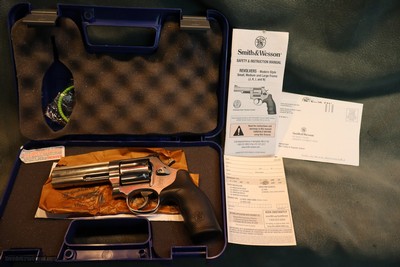 S+W 686-6 Plus 357Mag 7 Shot NIB