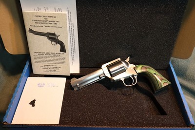 Freedom Arms Model 97 44Sp 4 1/4