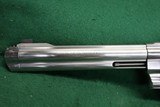 Smith & Wesson 500 - 2 of 11