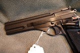 Beretta Model 76 22LR Target Pistol - 2 of 8