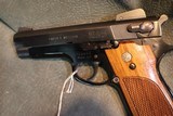 S+W Model 439 9mm Adjustable Sights,excellent condition - 2 of 6
