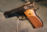 S+W Model 439 9mm Adjustable Sights,excellent condition - 1 of 6