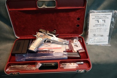 EAA Golden Custom Witness 9x19 C-More sights