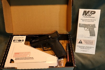 S+W M+P 22 Compact 22LR NIB