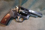 Ruger SP101 327FedMag 3