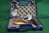 Smith & Wesson 686-6 357mag 4